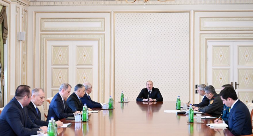 Prezident Təhlükəsizlik Şurasının iclasını KEÇİRDİ