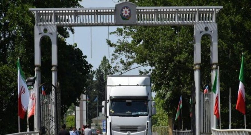 Azərbaycan-İran sərhədində yük maşınlarının hərəkətinə&nbsp;icazə verildi