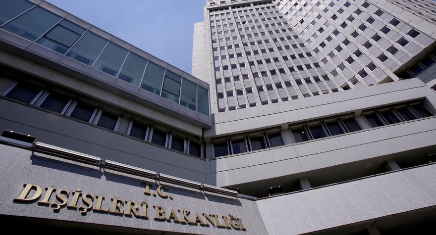 İsrail Suriyanı vurdu, Türkiyə cavab verdi