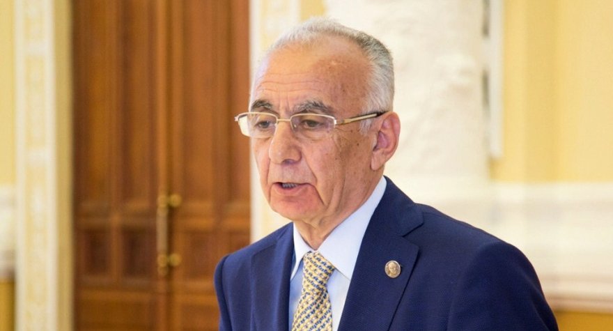 Hacıbala Abutalıbov Bakıya QAYITDI