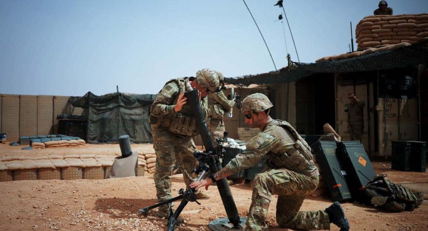 "İran Yaxın Şərqdəki bütün ABŞ bazalarını məhv edib"