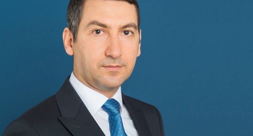 Prezidentin yüksək vəzifə verdiyi general kimdir? - DOSYE