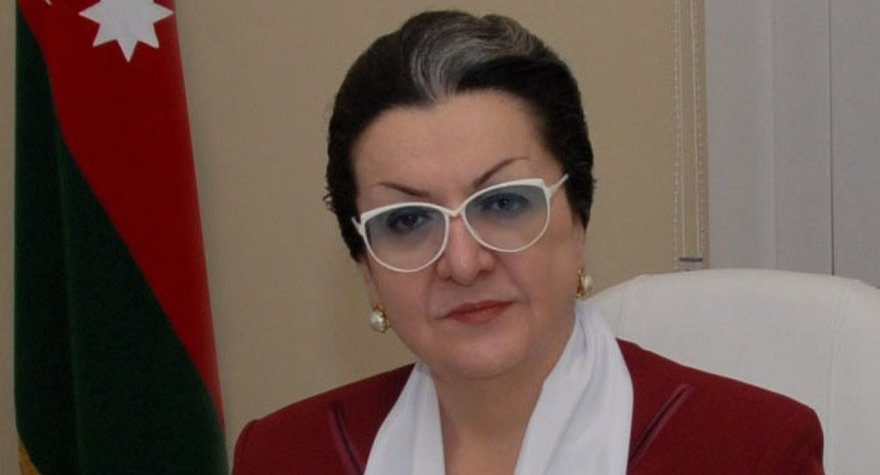 Lalə Şövkət daha siyasətlə maraqlanmır - AÇIQLAMA