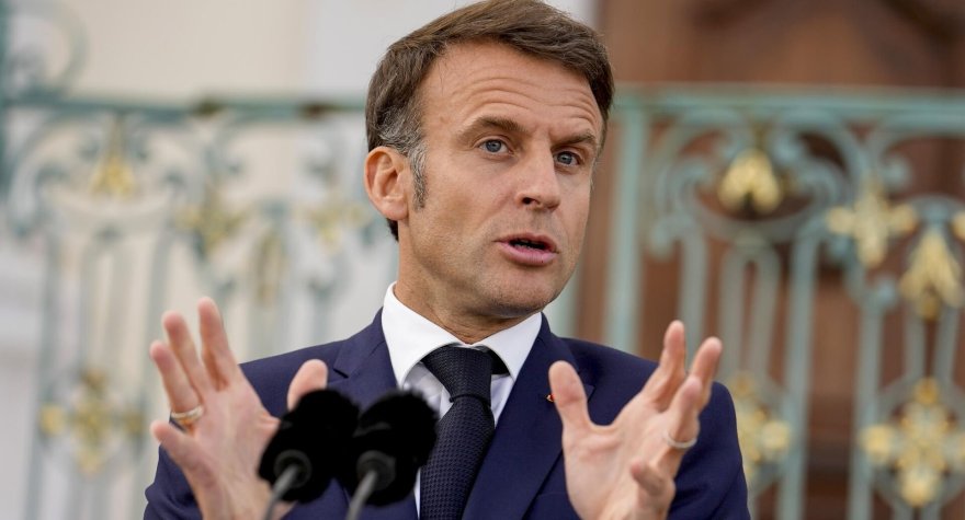 Makron Ermənistana gəlir