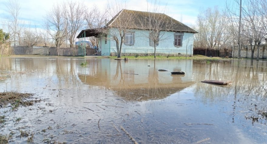 Zərdabda bənd yarıldı, su kəndlərə doldu - AÇIQLAMA