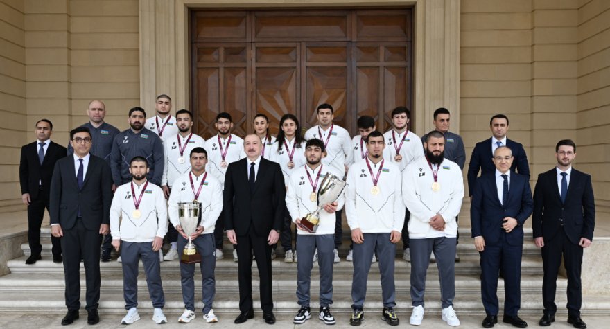 Prezident idmançıları qəbul edib - GÖRÜNTÜLƏR