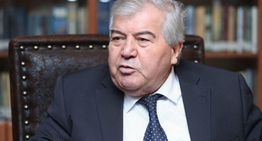 Prezident Sabir Rüstəmxanlı ilə bağlı sərəncam imzaladı