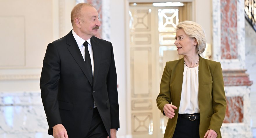 İlham Əliyev&nbsp;Fon der Lyayenlə&nbsp;təkbətək görüşdü