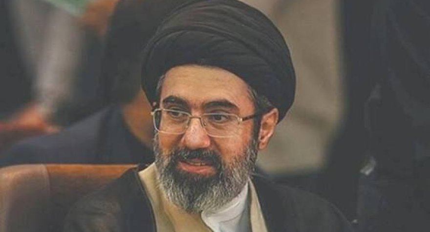 İsrail mediası: Müctəba Xamenei qaçıb