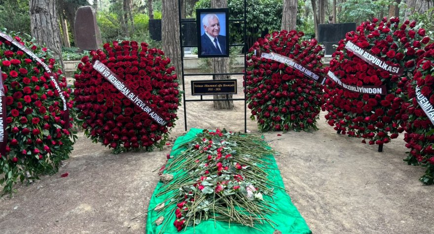 نریمان حسن زاده در گورستان افتخاری اول به خاک سپرده شد - عکس