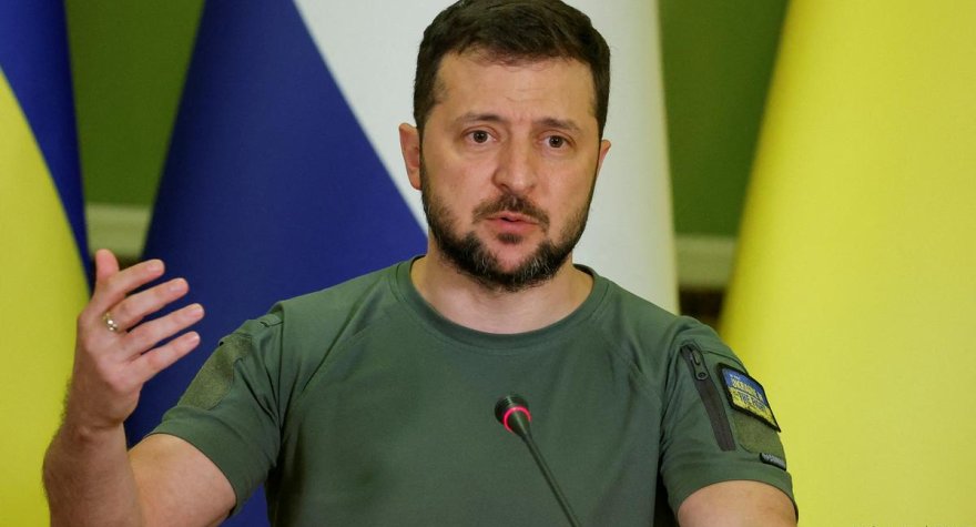 Zelenski: "Putin sərhədləri bağlayıb səfərbərlik elan edəcək"&nbsp;