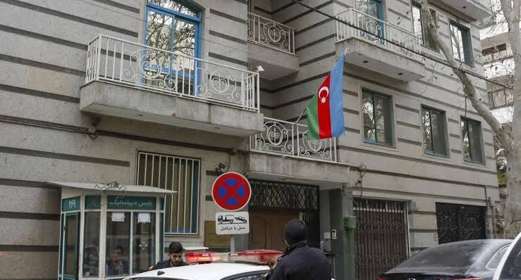 Azərbaycanın İrandakı səfirliyi ilə bağlı qərar verildi