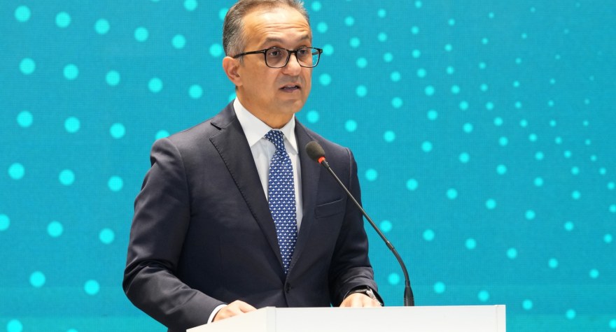 Azərbaycanın dünyəvi idarəetmə modeli ilə dini dəyərlər arasında ziddiyyət yoxdur - Ramin Məmmədov