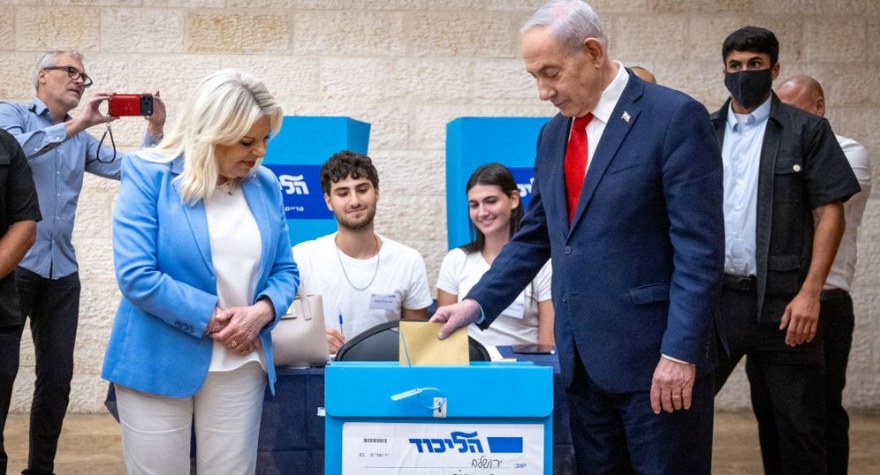 İsraildə seçkilər: Netanyahu gedə bilər - Müxalifətin də işi çətin olacaq