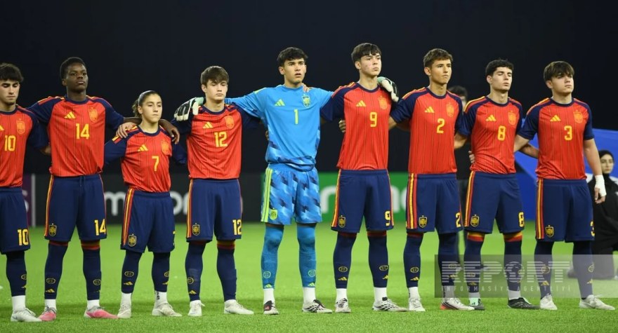 İspaniya millisi Bakıda çempion oldu