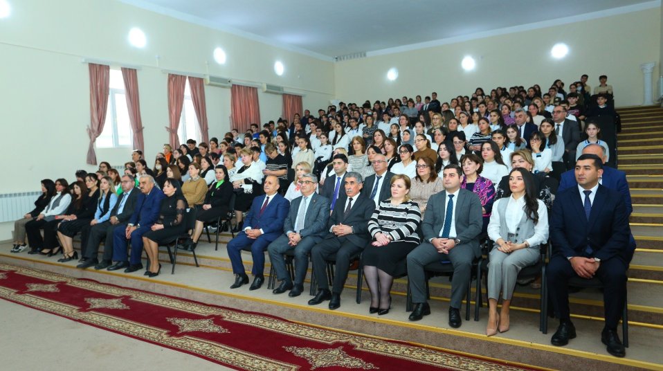 Binəqədidə konfrans keçirildi - FOTO