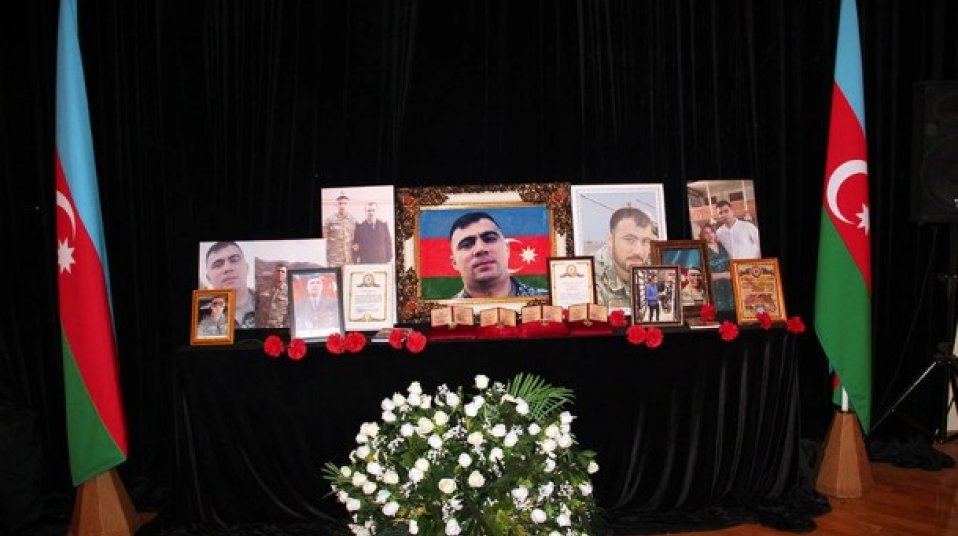Şəhid gizirin xatirəsi anıldı