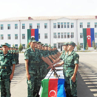 Çəkisi 45 kq-dan, boyu 150 sm-dən az olan çağırışçılar əsgər aparılmırlar