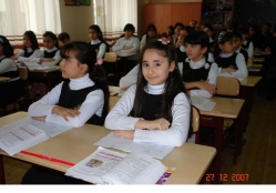 Orta məktəbləri narahat edən “reket" qəzetlərin adları açıqlanacaq
