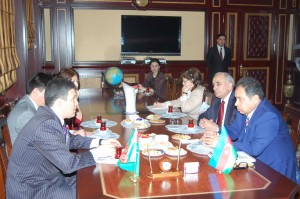 Belarusun elm adamları və Türkmənistan səfiri BDU-da olub