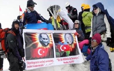 Türkiyə Azərbaycan Dərnəyi Ağrı dağını fəth edib