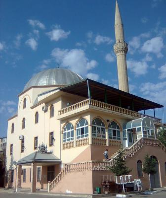 Abel Məhərrəmovun bağlatdırdığı məscid fəaliyyətini davam etdirirmiş