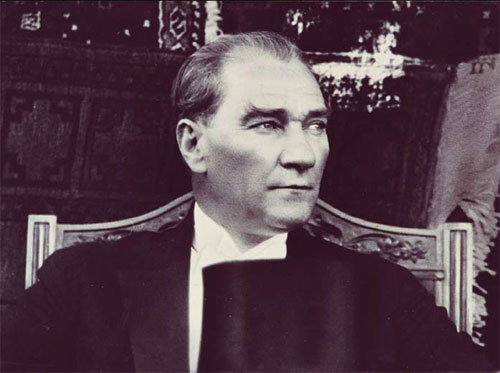 Ruslar Atatürkə sui-qəsdin qarşısını necə alıblar?