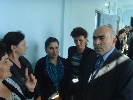 Siyəzənlilər deputatlığa namizədə problemlərini danışdılar ®