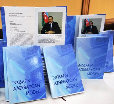Əli Həsənov: "İstərdik siyasətçilər, alimlər, mütəxəssislıər bu kitabı təhlil etsinlər"