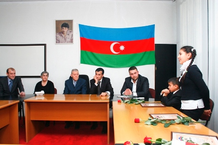“Vətənpərvər kimdir?” müsabiqəsinin qaliblərinə mükafatlar verilib (fotolar)