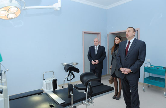 İlham Əliyev xəstəxananın əsaslı təmirdən sonra açılışında iştirak edib 