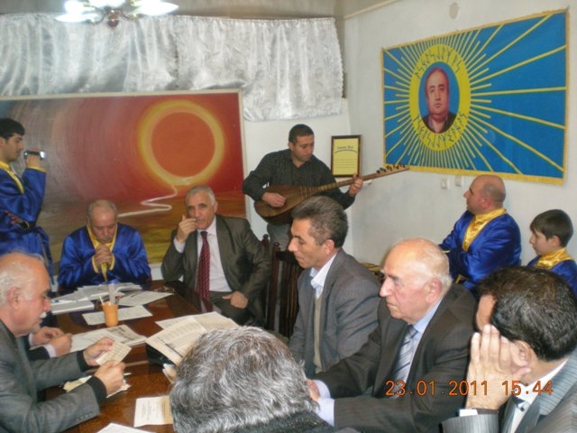Asif Ata övladları bir araya gəldilər...
