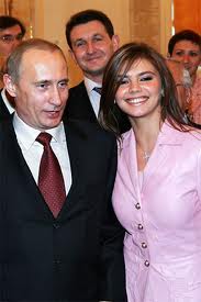 Məşhur gimnast Putinlə intim əlaqələrindən danışdı