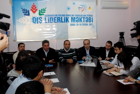 Gənclər deputatları “Cənnət Bağı”na aparırlar... (Fotolar)
