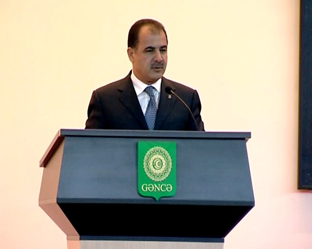 Gəncənin yeni icra baçısı Elmar Vəliyev müşavirə keçirdi