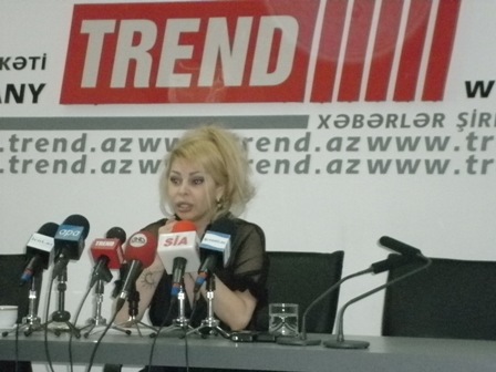 Aygün Kazımova: “Üzr istəməsələr, onların başı üstundə qara bulud olacağam”