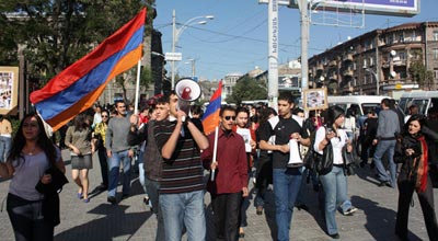 Ermənistan qırğız ermənilərindən bufer kimi istifadə etmək istəyir (Araşdırma)
