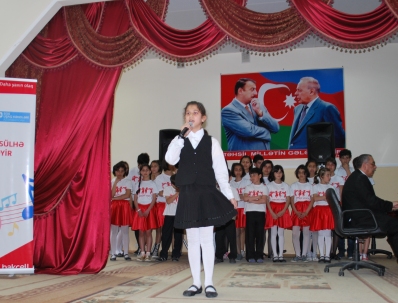 “SOS Uşaq Kəndləri-Azərbaycan” Respublika Gününü qeyd edib
