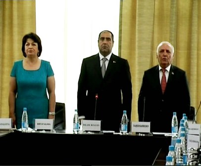 Deputatlar Balakəndə... (FOTO)