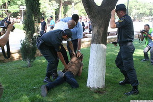 İctimai Palatanın aksiya cədləri bitdi: İsa Qəmbərin oğlu və digərləri tutulub