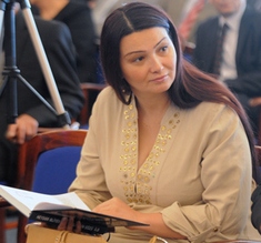 Qənirə Paşayeva 13 yaşlı qızın məsələsini beynəlxalq təşkilatların qarşısında qaldıracaq