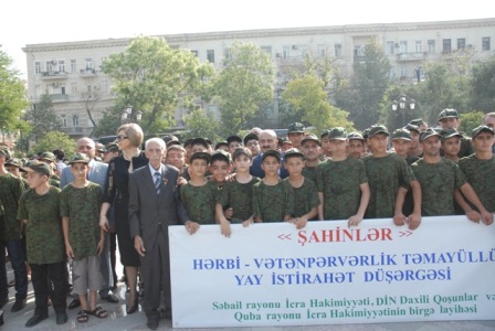 Səbail rayonunda 200 yeniyetmə Qubaya yola salınıb (FOTO)