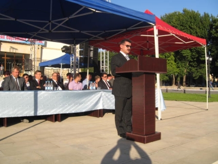 Deputat bir gündə iki tədbirdə iştirak edib (FOTOLAR)