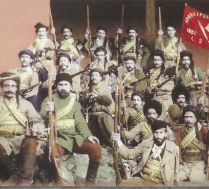 Daşnakların Türkiyə əleyhinə qiyamlarda kürdlərdən istifadə etməsi