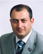 Deputat ad gününü qeyd edib