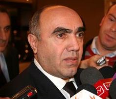 Zakir Qaralov korrupsiyaya qarşı mübarizənin lazımi səviyyədə aparılmadığını deyir