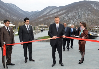 Prezident İlham Əliyev Qax rayonunda açılışlar edib
