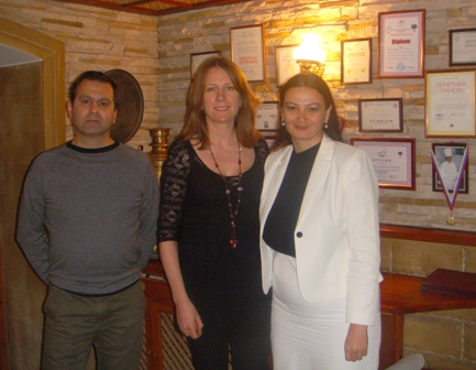 Qənirə Paşayeva britaniyalı jurnalistə ermənilərdən danışıb