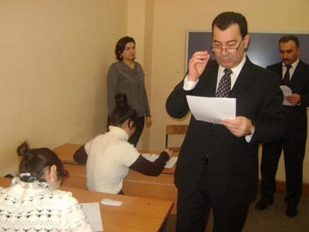 Rektor qış imtahanılarının gedişini izləyib - FOTO