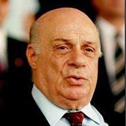  Kipr liderini itirdi